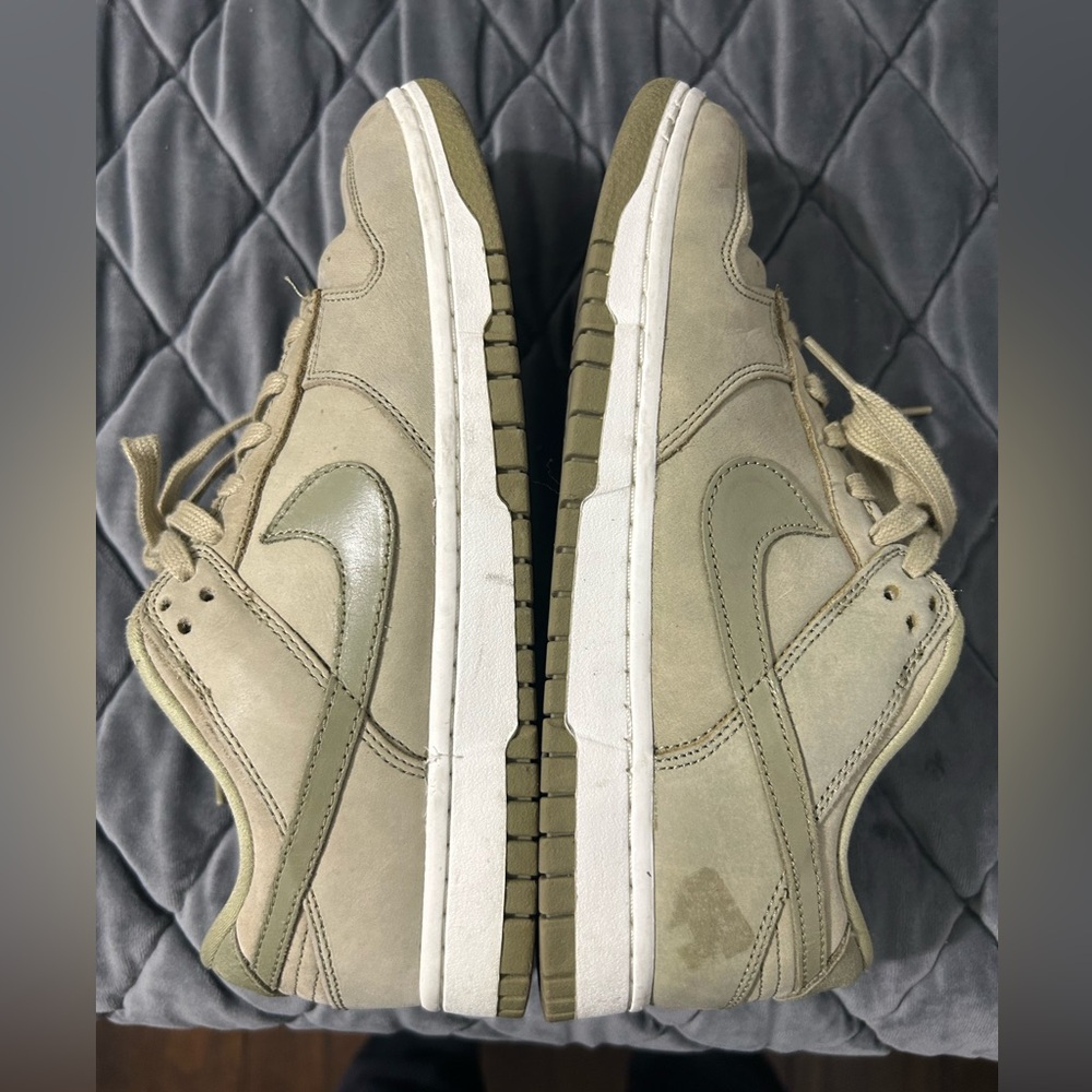 Nike Dunk Low PRM Lifestyle Sneakers Neutral Olive